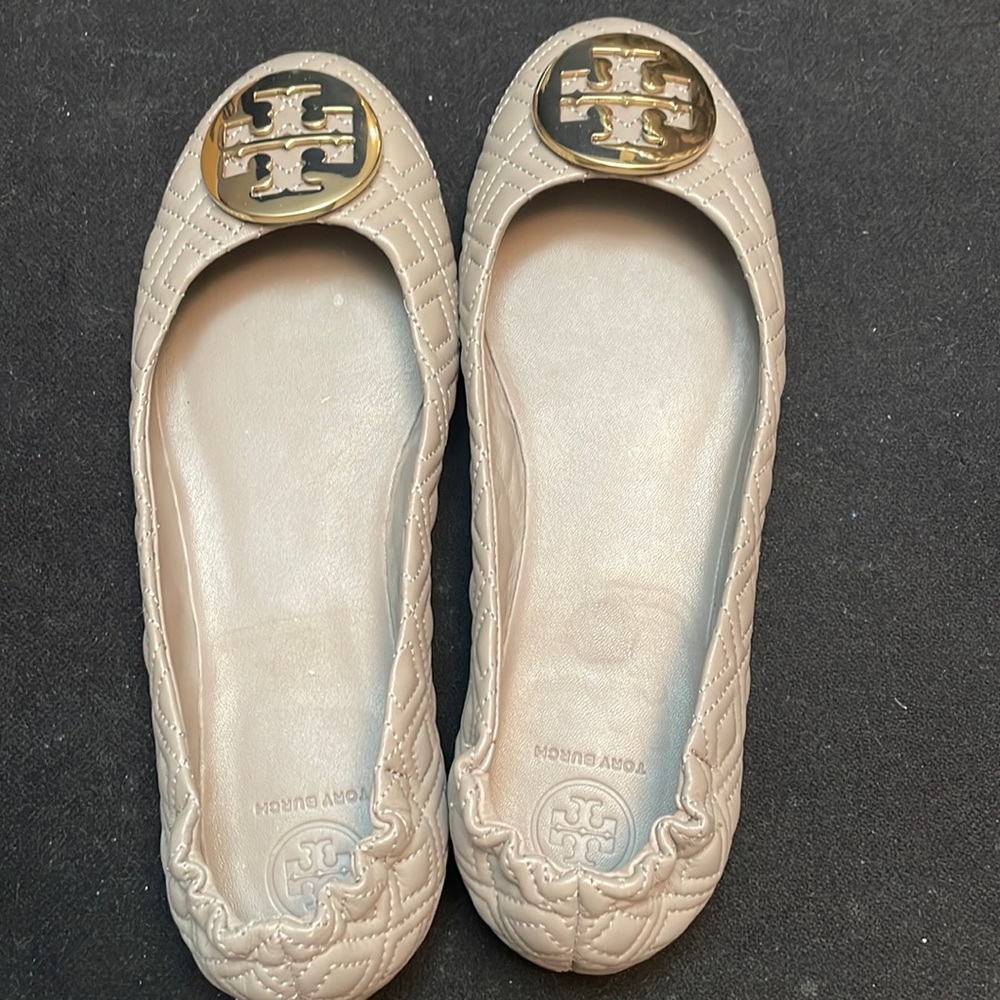Gently used Tory Burch shoes